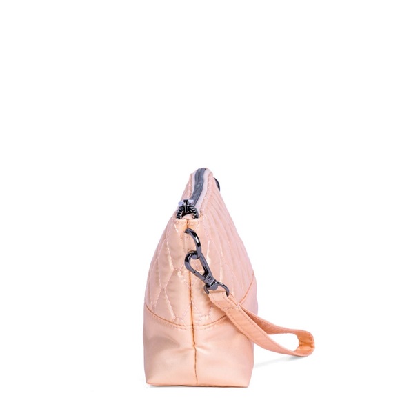 Lug Shiplap RFID Wristlet Pouch Metallic Sugarplum NWT - Picture 10 of 16